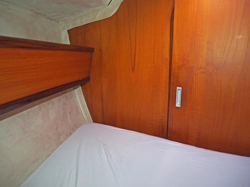 Cabin en avant, H&eacute;bergements